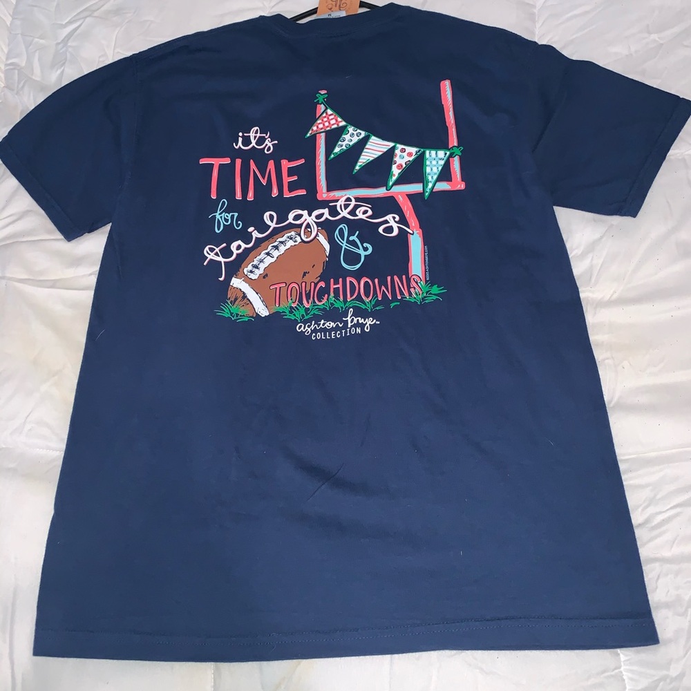 Navy Blue Tailgating T-Shirt (medium)